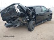 ✅ 2021 Chevrolet Silverado 1500 LT Trail Boss • VIN: 3GCPYFEL2MG471873 • Lot: 41216075. Wystawiony na IAAI z przebiegiem 40 334 mil. Bezpłatny archiwum sprzedaży aukcyjnych z USA i szczegółowy raport historii pojazdu na DreamBid. Zdjęcie 4.