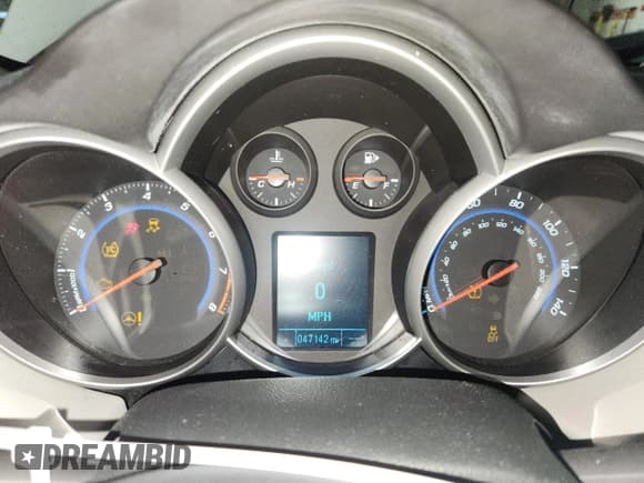 ✅ 2012 Chevrolet Cruze LS • VIN: 1G1PC5SH3C7247894 • Lot: 68961345. Listed on Copart with 47,142 mi. Free auction sales archive from the USA and detailed vehicle history report at DreamBid. Image 9.