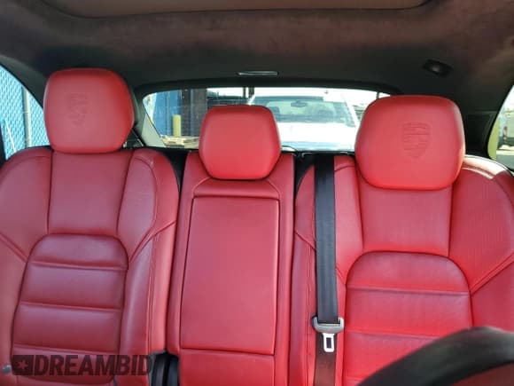 ✅ 2015 Porsche Cayenne Turbo • VIN: WP1AC2A21FLA81202 • Lot: 45562605. Listed on Copart with 72,979 mi. Free auction sales archive from the USA and detailed vehicle history report at DreamBid. Image 10.