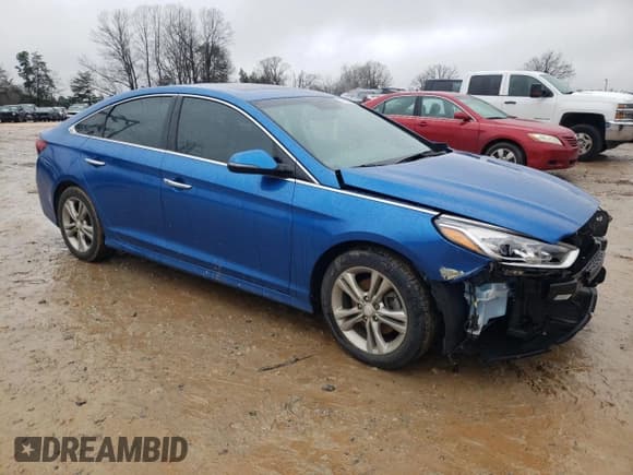 ✅ 2018 Hyundai Sonata Limited • VIN: 5NPE34AF5JH666623 • Lot: 39889643. Listed on Copart with 43,544 mi. Free auction sales archive from the USA and detailed vehicle history report at DreamBid. Image 4.