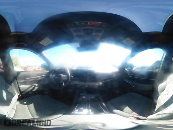 ✅ 2024 Kia Telluride SX • VIN: 5XYP5DGC7RG513972 • Lot: 43482429. Wystawiony na IAAI z przebiegiem 15 593 mil. Bezpłatny archiwum sprzedaży aukcyjnych z USA i szczegółowy raport historii pojazdu na DreamBid. Zdjęcie 18.