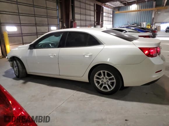 ✅ 2014 Chevrolet Malibu LT • VIN: 1G11C5SL1EF210264 • Lot: 90069965. Listed on Copart with 141,452 mi. Free auction sales archive from the USA and detailed vehicle history report at DreamBid. Image 2.