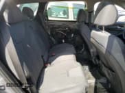 ✅ 2019 Hyundai Santa Fe SE • VIN: 5NMS2CAD9KH095196 • Lot: 43764763. Wystawiony na Copart z przebiegiem Nie podano. Bezpłatny archiwum sprzedaży aukcyjnych z USA i szczegółowy raport historii pojazdu na DreamBid. Zdjęcie 11.