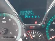 ✅ 2017 Chevrolet Traverse LS • VIN: 1GNKRFED2HJ135362 • Lot: 43399905. Wystawiony na IAAI z przebiegiem 126 334 mil. Bezpłatny archiwum sprzedaży aukcyjnych z USA i szczegółowy raport historii pojazdu na DreamBid. Zdjęcie 15.