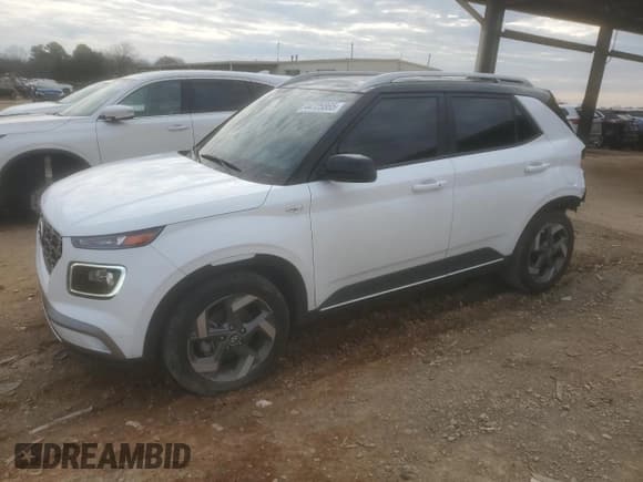 ✅ 2022 Hyundai Venue Limited • VIN: KMHRC8A37NU172494 • Lot: 44725865. Listed on Copart with 24,531 mi. Free auction sales archive from the USA and detailed vehicle history report at DreamBid. Image 1.