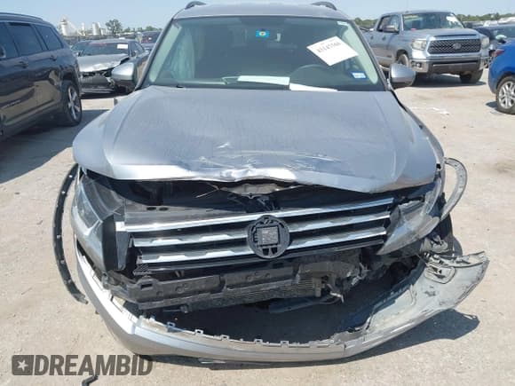 ✅ 2020 Volkswagen Tiguan S • VIN: 3VV1B7AX8LM054877 • Лот: 43147566. Опубликован ранее на IAAI с пробегом 118 030 миль. Бесплатный доступ к архиву аукционных продаж из США и подробный отчёт об истории автомобиля на DreamBid. Изображение 6.