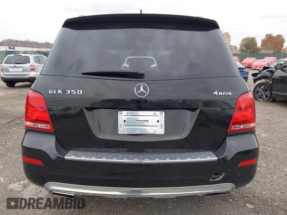 ✅ 2015 Mercedes-Benz GLK 350 • VIN: WDCGG8JB8FG345909 • Lot: 43587108. Wystawiony na IAAI z przebiegiem 141 282 mil. Bezpłatny archiwum sprzedaży aukcyjnych z USA i szczegółowy raport historii pojazdu na DreamBid. Zdjęcie 16.