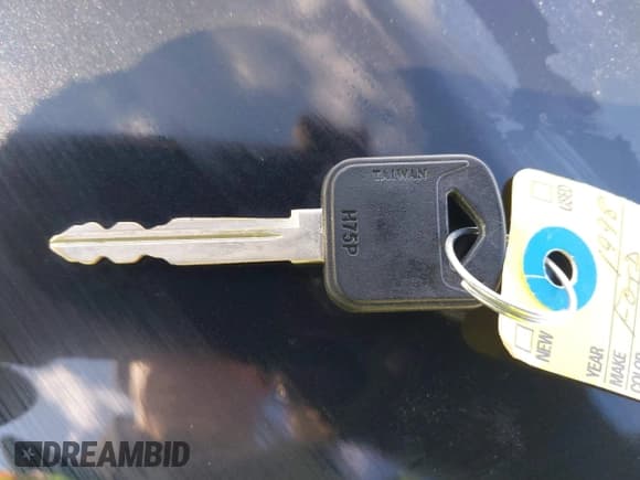 ✅ 1998 Ford F-150 • VIN: 1FTZX18W6WNB19121 • Лот: 41461736. Опубликован ранее на IAAI с пробегом 149 257 миль. Бесплатный доступ к архиву аукционных продаж из США и подробный отчёт об истории автомобиля на DreamBid. Изображение 11.