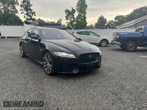 ✅ 2016 Jaguar XF • VIN: SAJBN4BV0GCY13846 • Лот: 86221824. Опубликован ранее на Copart с пробегом 104 657 миль. Бесплатный доступ к архиву аукционных продаж из США и подробный отчёт об истории автомобиля на DreamBid. Изображение 1.