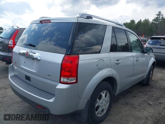 ✅ 2006 Saturn VUE • VIN: 5GZCZ53496S859307 • Lot: 42031749. Wystawiony na IAAI z przebiegiem 241 875 mil. Bezpłatny archiwum sprzedaży aukcyjnych z USA i szczegółowy raport historii pojazdu na DreamBid. Zdjęcie 4.