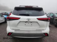 ✅ 2023 Toyota Highlander XLE • VIN: 5TDKDRBH4PS505731 • Лот: 92065365. Опубликован ранее на Copart с пробегом 53 454 миль. Бесплатный доступ к архиву аукционных продаж из США и подробный отчёт об истории автомобиля на DreamBid. Изображение 6.