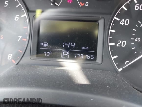 ✅ 2014 Nissan Sentra S • VIN: 3N1AB7AP4EL683840 • Lot: 37459096. Listed on IAAI with 173,165 mi. Free auction sales archive from the USA and detailed vehicle history report at DreamBid. Image 6.