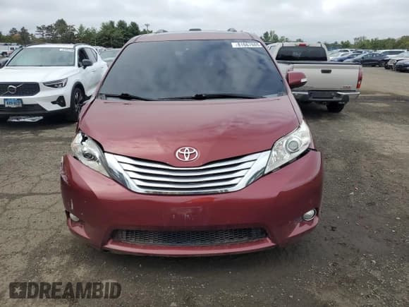 ✅ 2014 Toyota Sienna Limited • VIN: 5TDDK3DC9ES081943 • Лот: 81667605. Опубликован ранее на Copart с пробегом 137 823 миль. Бесплатный доступ к архиву аукционных продаж из США и подробный отчёт об истории автомобиля на DreamBid. Изображение 5.