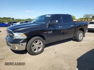 ✅ 2018 Ram 1500 Big Horn • VIN: 1C6RR7LM5JS335918 • Lot: 71468025. Listed on Copart with 70,600 mi. Free auction sales archive from the USA and detailed vehicle history report at DreamBid. Image 1.