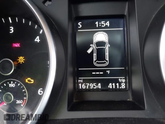 ✅ 2013 Volkswagen Golf TDI w/Sunroof & Nav • VIN: WVWNM7AJ1DW131774 • Lot: 41785818. Wystawiony na IAAI z przebiegiem 167 954 mil. Bezpłatny archiwum sprzedaży aukcyjnych z USA i szczegółowy raport historii pojazdu na DreamBid. Zdjęcie 16.