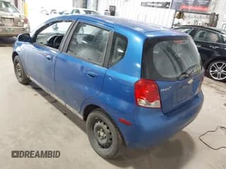 ✅ 2008 Chevrolet Aveo LS • VIN: KL1TD66668B117217 • Lot: 42846199. Wystawiony na IAAI z przebiegiem 186 924 mil. Bezpłatny archiwum sprzedaży aukcyjnych z USA i szczegółowy raport historii pojazdu na DreamBid. Zdjęcie 3.
