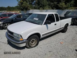 ✅ 2003 Chevrolet S-10 LS • VIN: 1GCCS19X738127198 • Lot: 80635265. Listed on Copart with 270,355 mi. Free auction sales archive from the USA and detailed vehicle history report at DreamBid. Image 1.