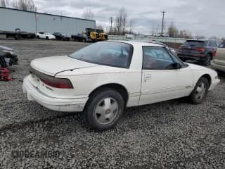 ✅ 1991 Buick Reatta • VIN: 1G4EC13L3MB900227 • Lot: 48029025. Listed on Copart with 82,262 mi. Free auction sales archive from the USA and detailed vehicle history report at DreamBid. Image 3.