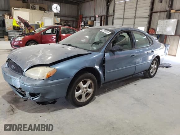 ✅ 2007 Ford Taurus SEL • VIN: 1FAFP56U87A144144 • Lot: 81968045. Listed on Copart with 244,722 mi. Free auction sales archive from the USA and detailed vehicle history report at DreamBid. Image 1.