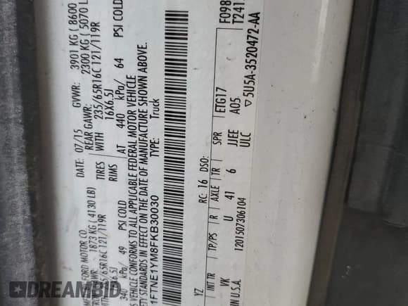 ✅ 2015 Ford Transit Cargo • VIN: 1FTNE1YM8FKB30030 • Lot: 83671964. Wystawiony na Copart z przebiegiem 117 430 mil. Bezpłatny archiwum sprzedaży aukcyjnych z USA i szczegółowy raport historii pojazdu na DreamBid. Zdjęcie 13.