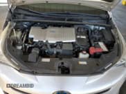 ✅ 2016 Toyota Prius Three Touring • VIN: JTDKARFUXG3008717 • Lot: 81805325. Wystawiony na Copart z przebiegiem 240 737 mil. Bezpłatny archiwum sprzedaży aukcyjnych z USA i szczegółowy raport historii pojazdu na DreamBid. Zdjęcie 11.