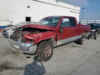 ✅ 1999 Dodge 2500 • VIN: 1B7KF2367XJ540596 • Лот: 70815935. Опубликован ранее на Copart с пробегом 305 855 миль. Бесплатный доступ к архиву аукционных продаж из США и подробный отчёт об истории автомобиля на DreamBid. Изображение 1.