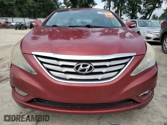 ✅ 2013 Hyundai Sonata SE • VIN: 5NPEC4AC9DH673147 • Lot: 73399854. Listed on Copart with 219,916 mi. Free auction sales archive from the USA and detailed vehicle history report at DreamBid. Image 5.
