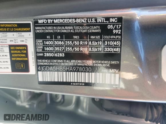 ✅ 2017 Mercedes-Benz GLE 350 • VIN: 4JGDA5HB5HA978030 • Lot: 81767125. Listed on Copart with 23,070 mi. Free auction sales archive from the USA and detailed vehicle history report at DreamBid. Image 13.