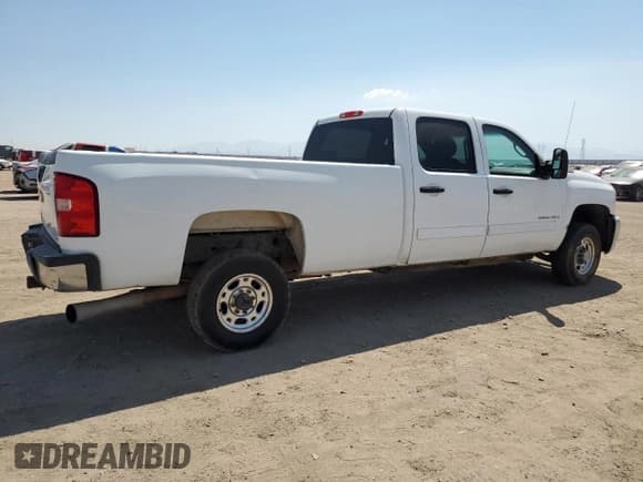 ✅ 2008 Chevrolet Silverado 2500HD 1LT • VIN: 1GCHC23638F172974 • Lot: 68530525. Wystawiony na Copart z przebiegiem 166 456 mil. Bezpłatny archiwum sprzedaży aukcyjnych z USA i szczegółowy raport historii pojazdu na DreamBid. Zdjęcie 3.