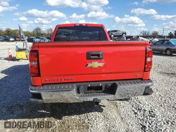 2017 Chevrolet Silverado 1500 LT с VIN 1GCVKREH1HZ175965, выставлен на аукционе Copart как лот 87029495 с пробегом 58 763 миль миль и Списание • Salvage title. История ставок и продаж доступна на DreamBid. Изображение 6.