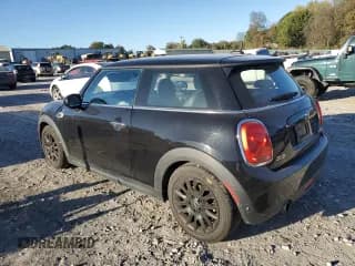 ✅ 2018 MINI Hardtop Cooper • VIN: WMWXP5C58J2G62316 • Lot: 89538315. Listed on Copart with 70,418 mi. Free auction sales archive from the USA and detailed vehicle history report at DreamBid. Image 2.