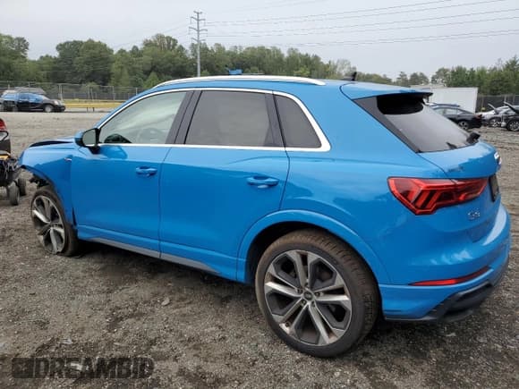 ✅ 2021 Audi Q3 S line Premium Plus • VIN: WA1EECF31M1019189 • Lot: 84297365. Listed on Copart with 123,447 mi. Free auction sales archive from the USA and detailed vehicle history report at DreamBid. Image 2.