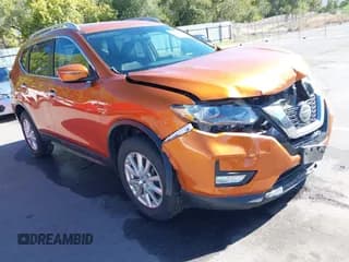 ✅ 2018 Nissan Rogue SV • VIN: 5N1AT2MV0JC785175 • Lot: 43422379. Wystawiony na IAAI z przebiegiem 46 348 mil. Bezpłatny archiwum sprzedaży aukcyjnych z USA i szczegółowy raport historii pojazdu na DreamBid. Zdjęcie 1.