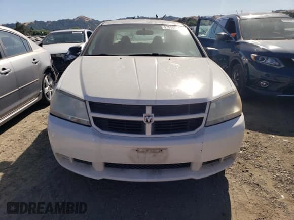 ✅ 2008 Dodge Avenger SE • VIN: 1B3LC46J38N168520 • Лот: 57550694. Опубликован ранее на Copart с пробегом 218 708 миль. Бесплатный доступ к архиву аукционных продаж из США и подробный отчёт об истории автомобиля на DreamBid. Изображение 5.