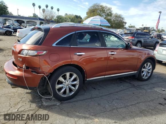 ✅ 2006 Infiniti FX • VIN: JNRBS08W56X401720 • Лот: 44564995. Опубликован ранее на Copart с пробегом 132 052 миль. Бесплатный доступ к архиву аукционных продаж из США и подробный отчёт об истории автомобиля на DreamBid. Изображение 3.