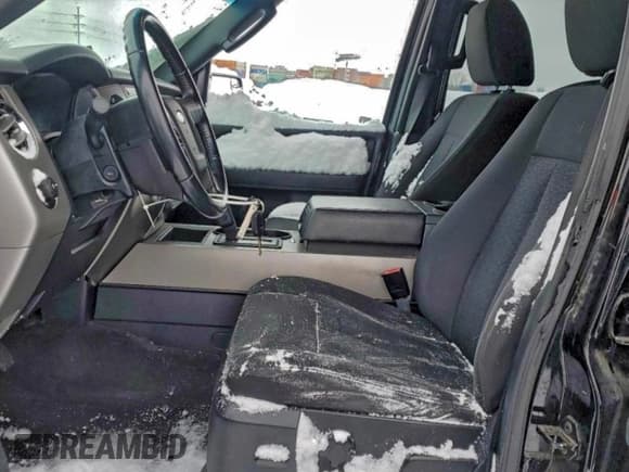 ✅ 2016 Ford Expedition Max XLT • VIN: 1FMJK1JT2GEF31562 • Lot: 94924535. Wystawiony na Copart z przebiegiem 120 855 mil. Bezpłatny archiwum sprzedaży aukcyjnych z USA i szczegółowy raport historii pojazdu na DreamBid. Zdjęcie 7.