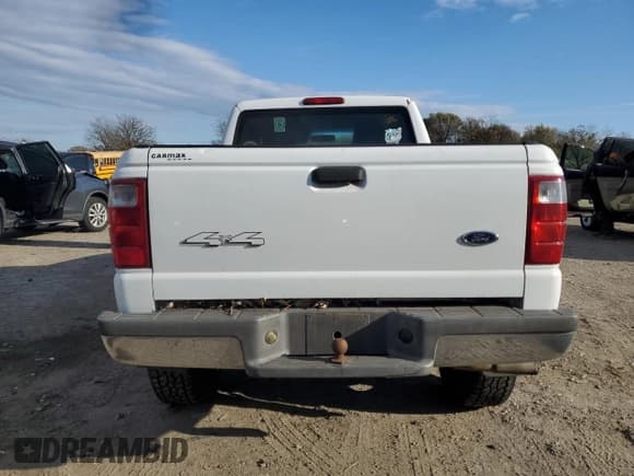 ✅ 2004 Ford Ranger XL Fleet • VIN: 1FTYR15E74PA71020 • Lot: 92357615. Wystawiony na Copart z przebiegiem 305 020 mil. Bezpłatny archiwum sprzedaży aukcyjnych z USA i szczegółowy raport historii pojazdu na DreamBid. Zdjęcie 6.