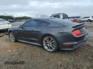 ✅ 2019 Ford Mustang GT Premium • VIN: 1FA6P8CF0K5192455 • Lot: 85334845. Wystawiony na Copart z przebiegiem 51 935 mil. Bezpłatny archiwum sprzedaży aukcyjnych z USA i szczegółowy raport historii pojazdu na DreamBid. Zdjęcie 2.