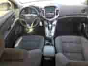 2012 Chevrolet Cruze ECO z VIN 1G1PJ5SC6C7239041, wystawiony jako Copart lot #83823125 z przebiegiem 159 410 mil mil oraz Szkoda całkowita • Salvage title. Historia ofert i sprzedaży dostępna na DreamBid. Obrazek 8.