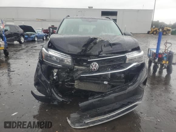 ✅ 2024 Volkswagen Taos S • VIN: 3VV8X7B21RM117586 • Lot: 80571065. Wystawiony na Copart z przebiegiem 11 377 mil. Bezpłatny archiwum sprzedaży aukcyjnych z USA i szczegółowy raport historii pojazdu na DreamBid. Zdjęcie 5.