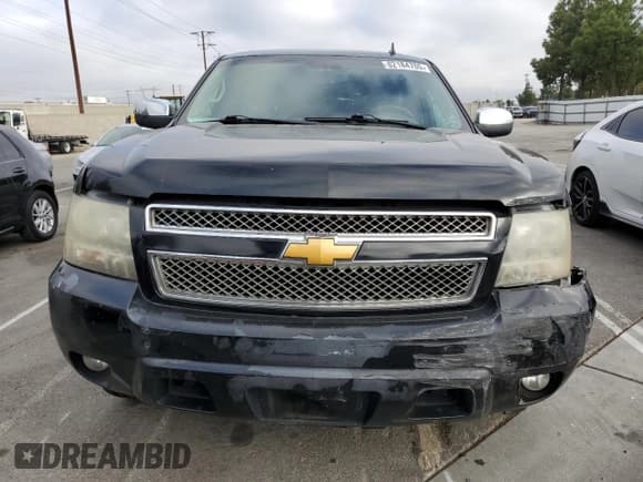 ✅ 2012 Chevrolet Suburban LT • VIN: 1GNSCJE03CR106674 • Lot: 82184705. Listed on Copart with 227,240 mi. Free auction sales archive from the USA and detailed vehicle history report at DreamBid. Image 5.
