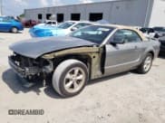 ✅ 2009 Ford Mustang GT • VIN: 1ZVHT85HX95133420 • Lot: 56416975. Wystawiony na Copart z przebiegiem 174 656 mil. Bezpłatny archiwum sprzedaży aukcyjnych z USA i szczegółowy raport historii pojazdu na DreamBid. Zdjęcie 1.