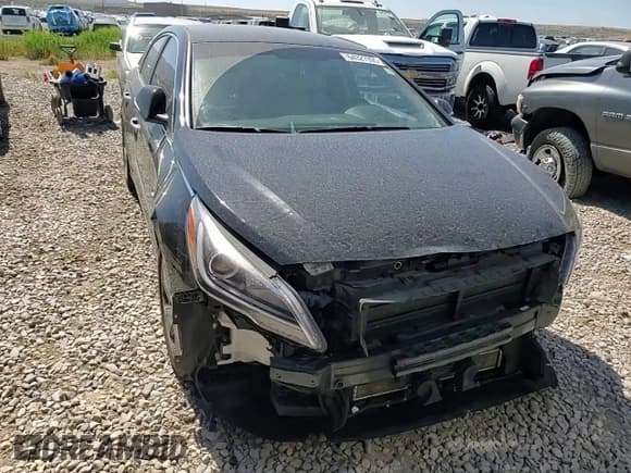 ✅ 2016 Hyundai Sonata • VIN: KMHE14L24GA022218 • Лот: 64327095. Опубликован ранее на Copart с пробегом Не указан. Бесплатный доступ к архиву аукционных продаж из США и подробный отчёт об истории автомобиля на DreamBid. Изображение 14.