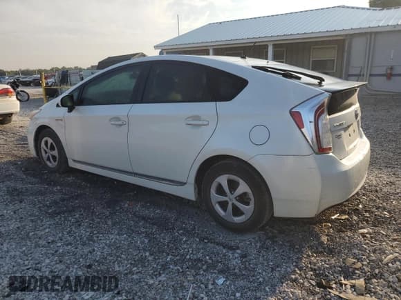 ✅ 2013 Toyota Prius One • VIN: JTDKN3DU8D1727329 • Lot: 80218565. Listed on Copart with 113,588 mi. Free auction sales archive from the USA and detailed vehicle history report at DreamBid. Image 2.