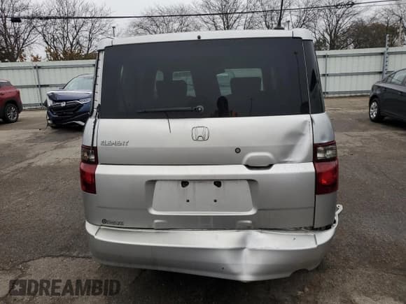 ✅ 2007 Honda Element SC • VIN: 5J6YH18937L000663 • Лот: 93597545. Опубликован ранее на Copart с пробегом 251 552 миль. Бесплатный доступ к архиву аукционных продаж из США и подробный отчёт об истории автомобиля на DreamBid. Изображение 6.