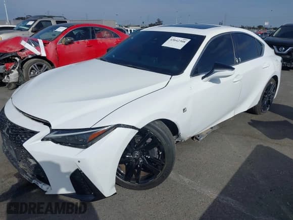 ✅ 2023 Lexus IS 350 F Sport • VIN: JTHGZ1B20P5059313 • Лот: 43642308. Опубликован ранее на IAAI с пробегом 32 949 миль. Бесплатный доступ к архиву аукционных продаж из США и подробный отчёт об истории автомобиля на DreamBid. Изображение 2.