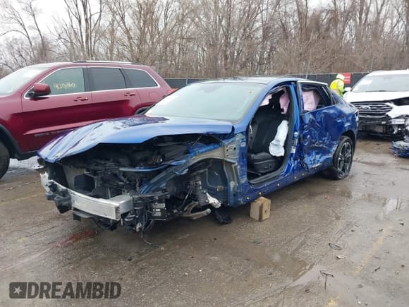 ✅ 2021 Kia K5 GT-Line • VIN: 5XXG64J29MG081380 • Lot: 41214472. Listed on IAAI with 36,064 mi. Free auction sales archive from the USA and detailed vehicle history report at DreamBid. Image 19.