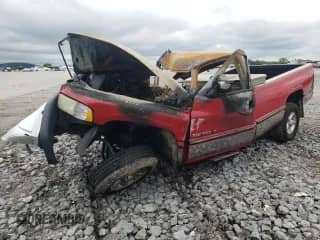 1996 Dodge 1500 z VIN 1B7HC16Y8TJ122004, wystawiony jako Copart lot #56059285 z przebiegiem Nie podano mil oraz Nie do naprawy • Non repairable. Historia ofert i sprzedaży dostępna na DreamBid. Obrazek 1.