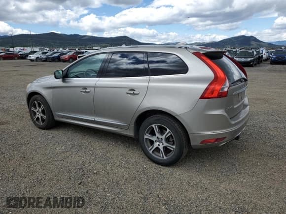 ✅ 2014 Volvo XC60 R-Design Premier Plus • VIN: YV4902DZ5E2552288 • Lot: 55175945. Listed on Copart with 161,743 mi. Free auction sales archive from the USA and detailed vehicle history report at DreamBid. Image 2.