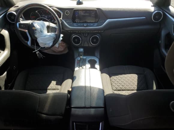 ✅ 2020 Chevrolet Blazer LT • VIN: 3GNKBCRS7LS659027 • Lot: 82396905. Listed on Copart with 63,243 mi. Free auction sales archive from the USA and detailed vehicle history report at DreamBid. Image 8.